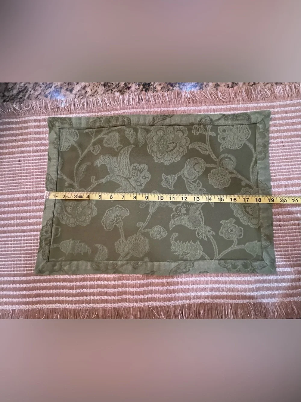 Pottery Barn Green Placemats 100% Cotton set of 6